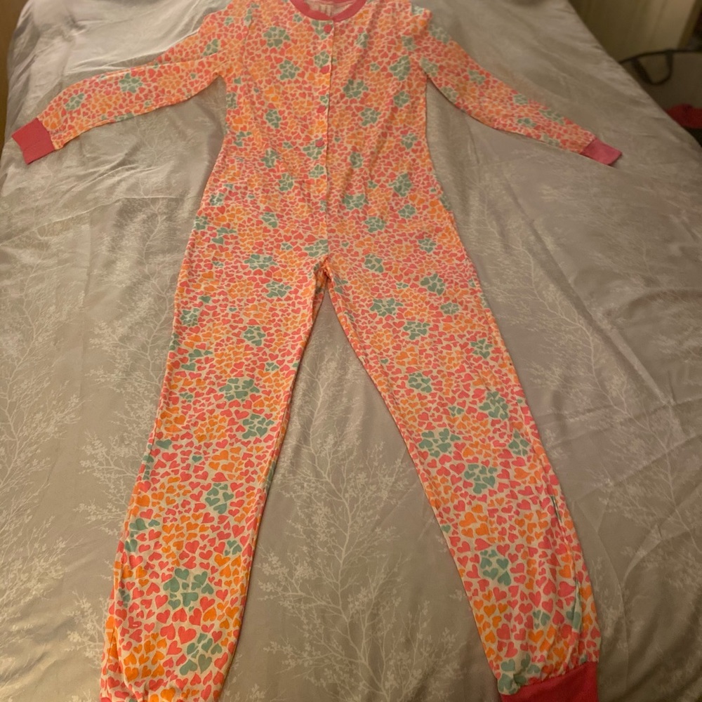 💚💗🧡Neon heart printed onesie Pajamas💚💗🧡